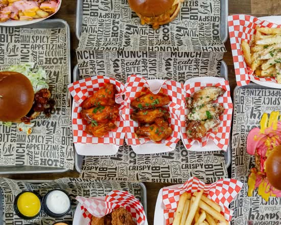 Cluckz (299 E Plumb Ln, 180-P)