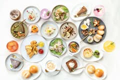 野菜デリ&ケーキ&スムージー cafe&deli comori