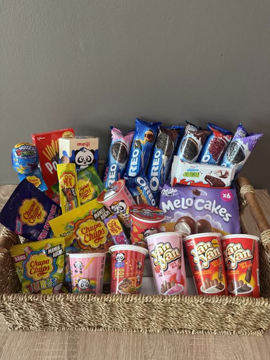 MYSTERY BOX – EXOTIC SNACKS