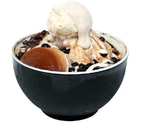 Black Sugar Boba Milky Shaved Ice (M)