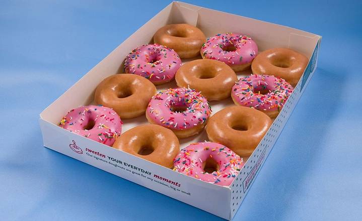 Strawberry Sprinkles Dozen