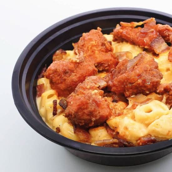 Mac & Cheese más Boneless