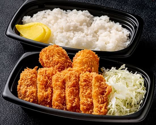 牡蠣フライ＆ひな鶏のチキンかつ弁当