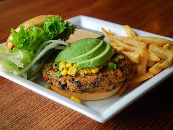 BLACK BEAN BURGER