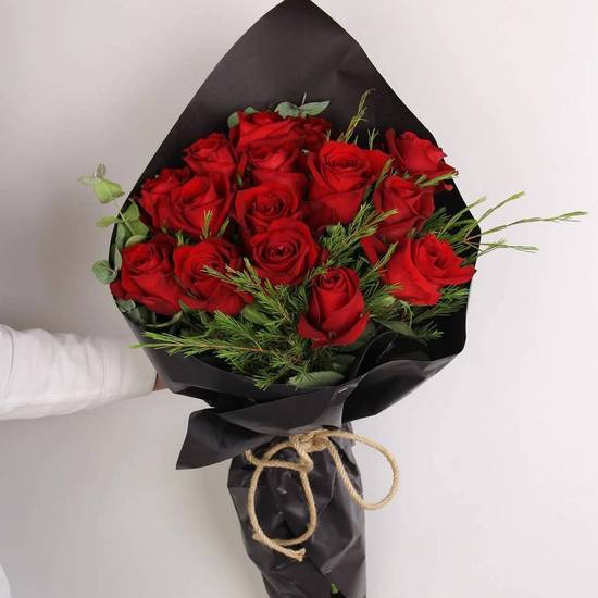 Flower Delivery in Toronto 24 hours: Million Rose Flowers & Weddings