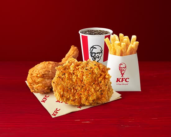 香るゆず七味チキン食べくらべセット(ドリンク付き) Chicken with Aroma of Yuzu Shichimi Combo