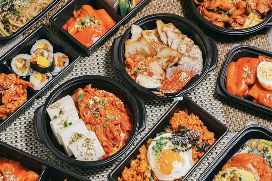 韓国弁当・韓国惣菜・韓国料理 パンチャンEASY本町店