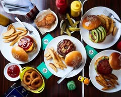 【食べログ百名店6連続選出】Reg-On Diner レッグオンダイナー