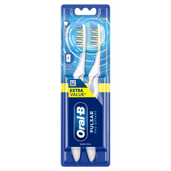 Oral-B Pulsar Pro-Expert Manual Toothbrush With Battery Power (2ct)