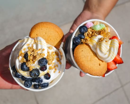 Go Greek Yogurt (Larchmont)