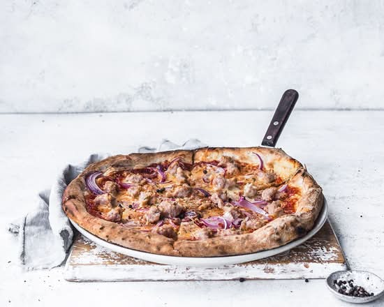 BBQ Sausage Pizza