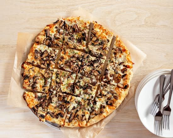 Wild Mushroom Thin Crust (10" Individual)