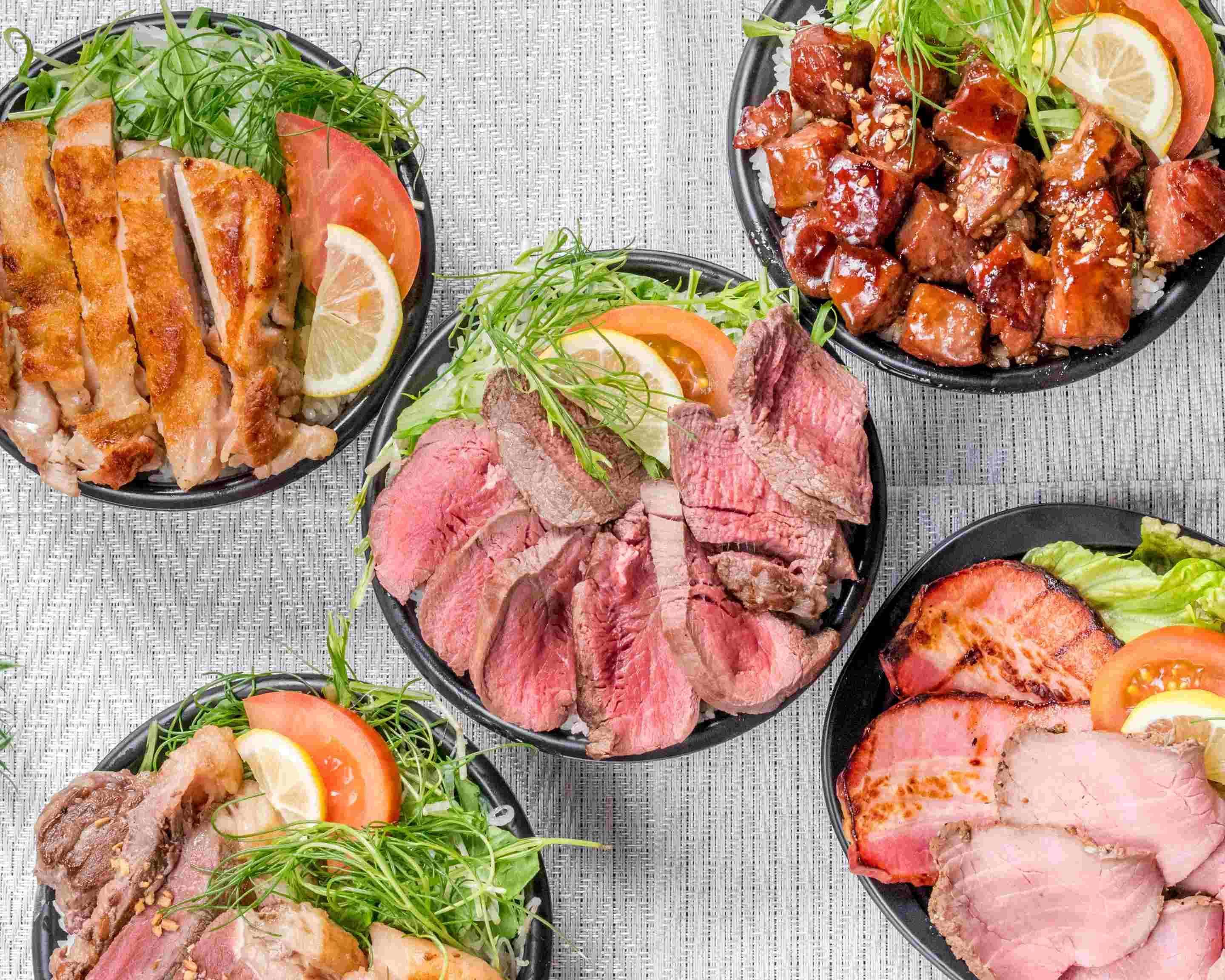 【最上級】ローストビーフ丼店 BEEF KING すすきの店 の出前・宅配・テイクアウトメニュー ウーバーイーツ