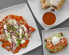 Sabores de Mis Raíces (1411 Sunset Blvd)