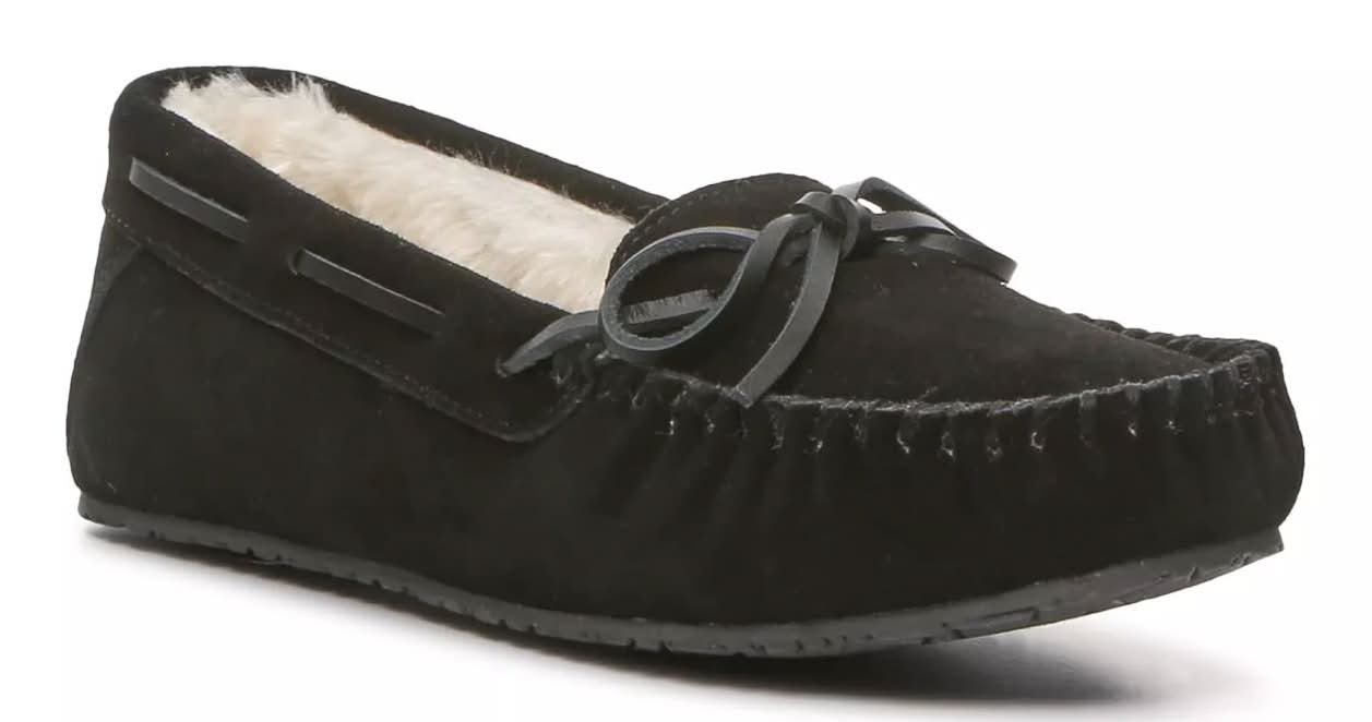 Minnetonka Lynda Trapper Moccasin Slipper - Women's (Black Medium - 6)