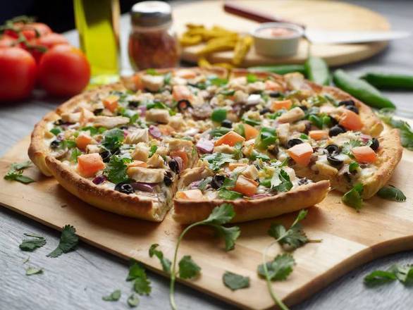 Indian Garlic Chicken Pizzatwist
