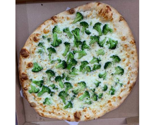 Broccoli & garlic pizza