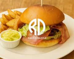 DINING＋BAR RAZZLE DAZZLE