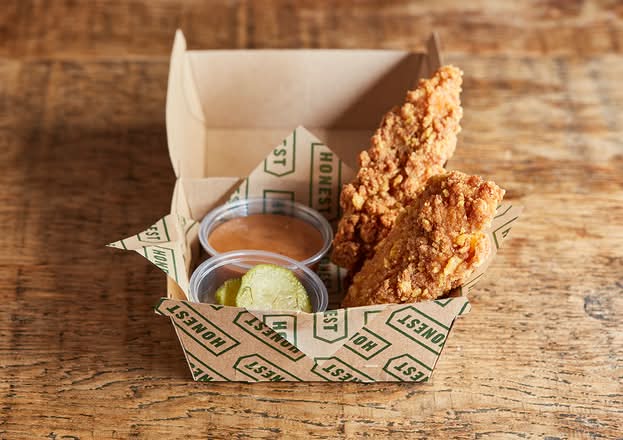 KIDS CHICKEN TENDERS incl. a side