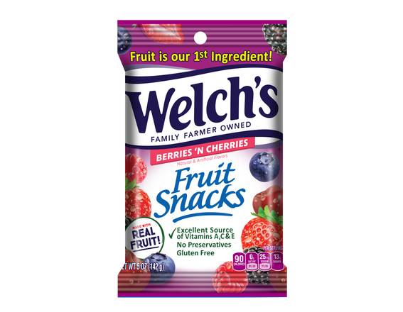 Welch's Fruit Snacks (berries 'n cherries)