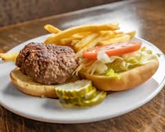 Arthur's - Hyde Park (3516 Edwards Rd)