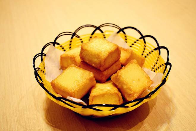 Deep-Fried Fish Tofu 炸鱼豆腐(10件)