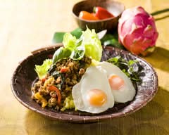 新鮮野菜たっぷり ヘルシーガパオライス アユタヤ Ayutthaya 五反田店