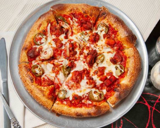 Tandoori Chicken Pizza (Indian) (Large)