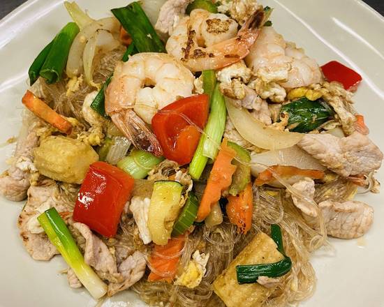 Order Pad Woon-Sen food online from Kao Thai store, Virginia Beach on bringmethat.com