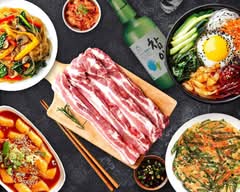 韓国料理　新兄夫﻿