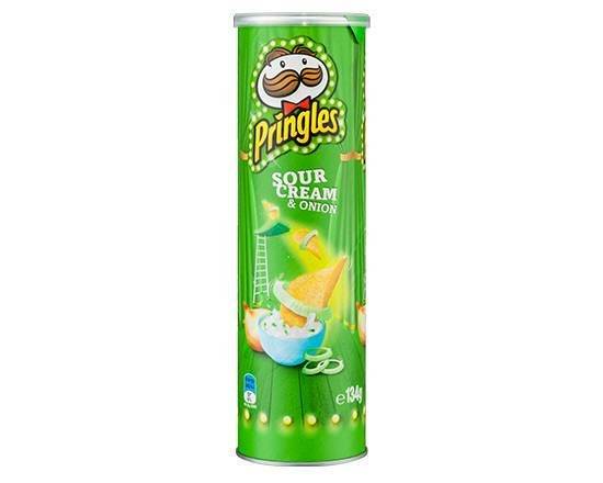 Pringles Chips Sour Cream and Onion 134g