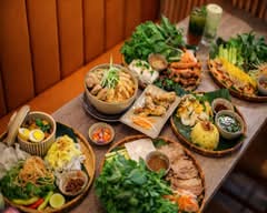 Nén Authentic Vietnamese Cuisine (7245 Canada Way)