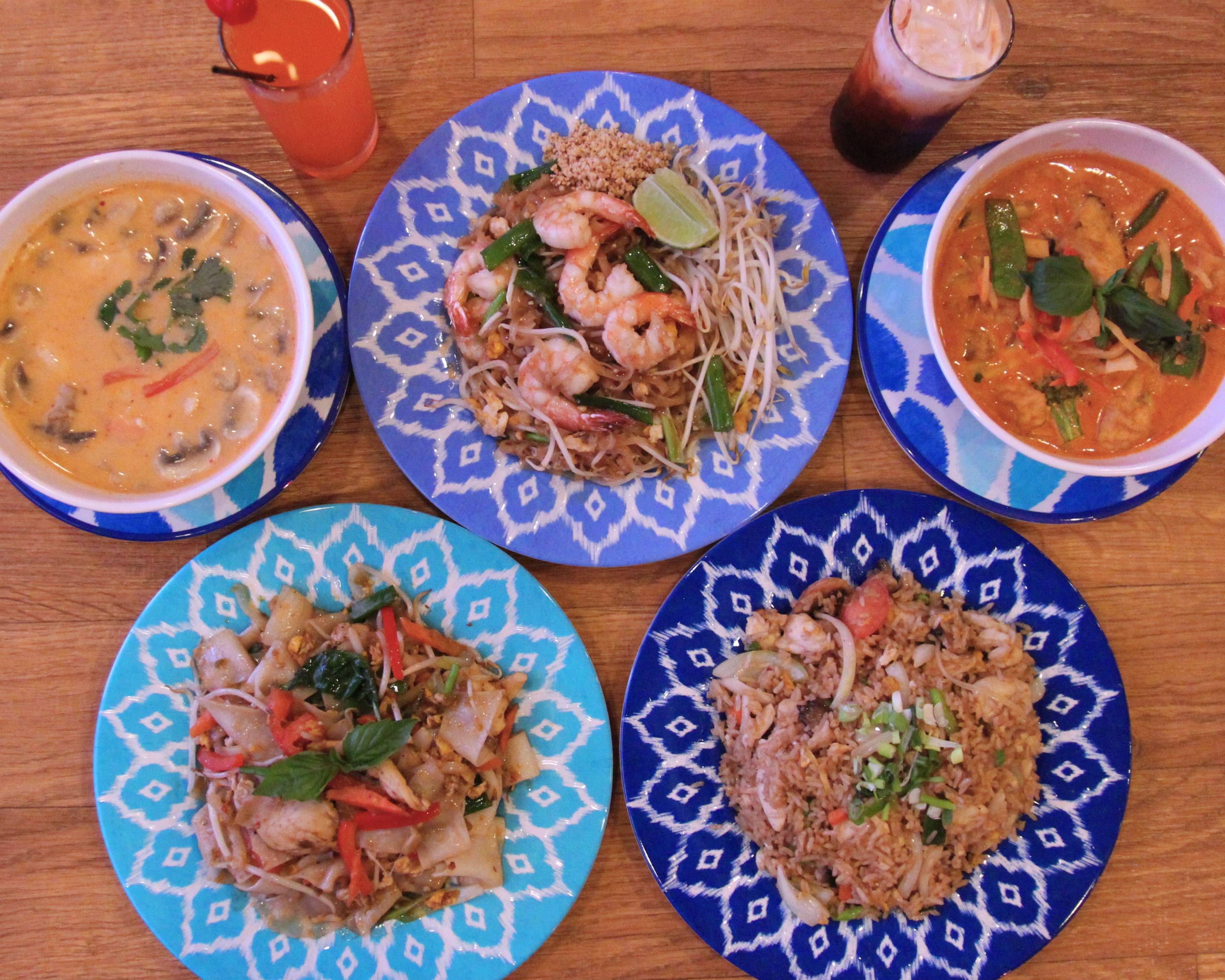 Order Bai Mai Thai Menu Delivery in Detroit | Menu & Prices | Uber Eats