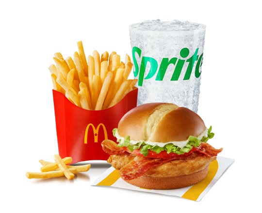 Bacon Deluxe Grilled Chicken Sandwich Extra Value Meal [810-1020 Cals]