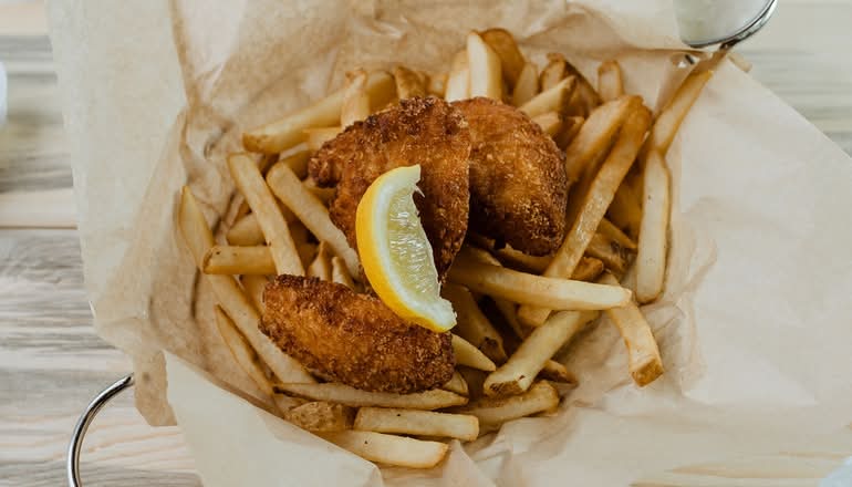 3 Pc Halibut 'n Chips