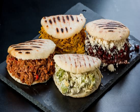 Altamira Bistro Station (Arepa's)