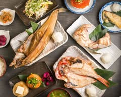 ひもの屋 炭火焼き定食 都立大学店 himonoya sumibiyakiteisyoku toritsudaigakuten