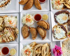 Las Katrachitas (724 North Wabash Avenue)