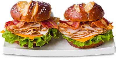 Ready Meals Boars Head Turkey Bacon & Cheddar Pretzel Duo Sandwich - Each (430 Cal)