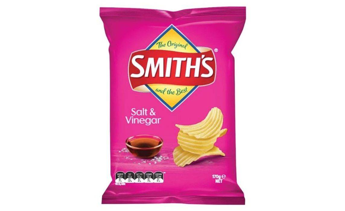 Smiths Crinkle Cut Salt And Vinegar 170g