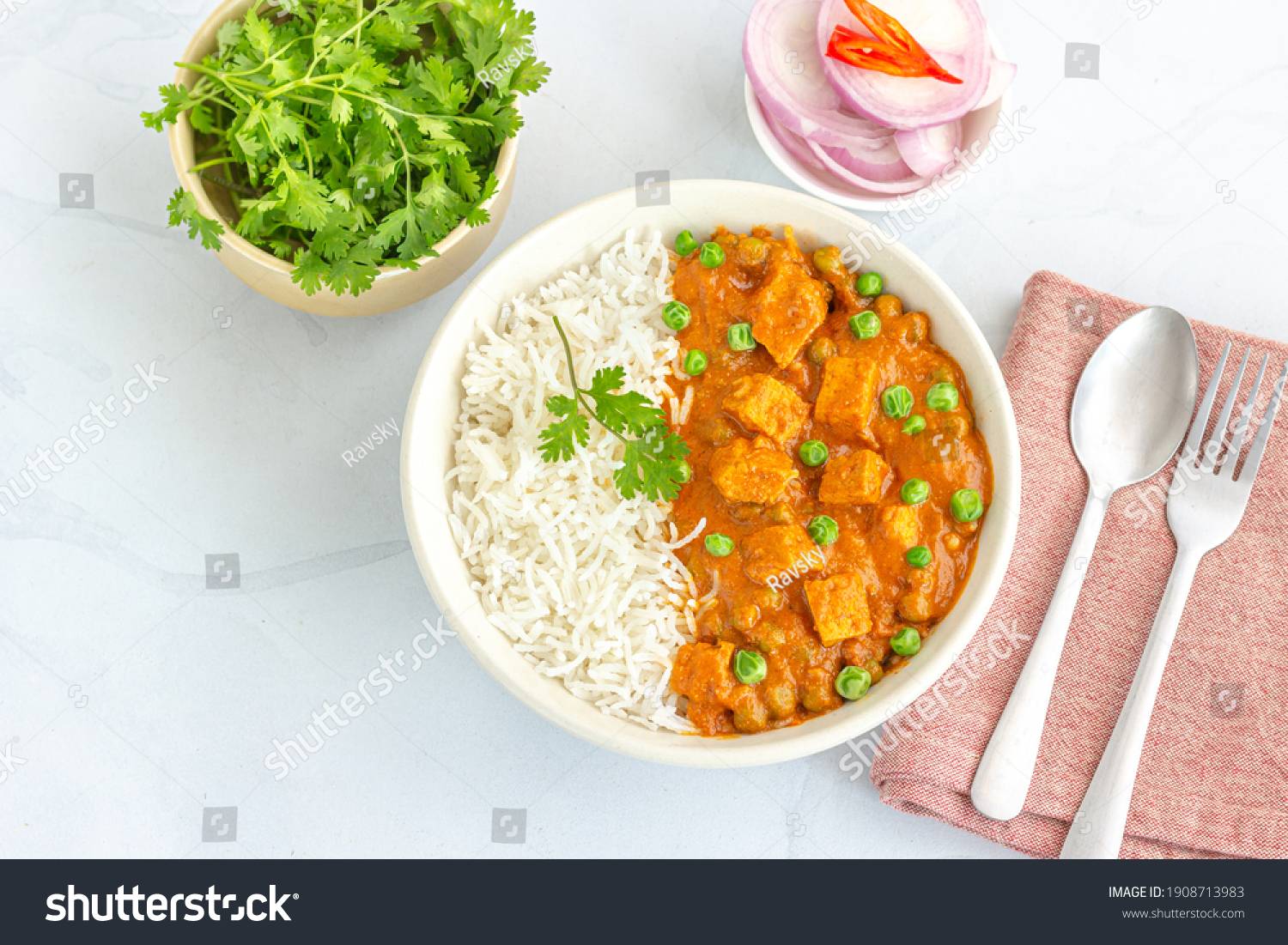 Matar paneer