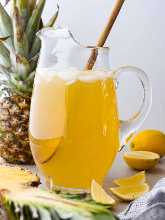 Pineapple lemonade 16oz bottle