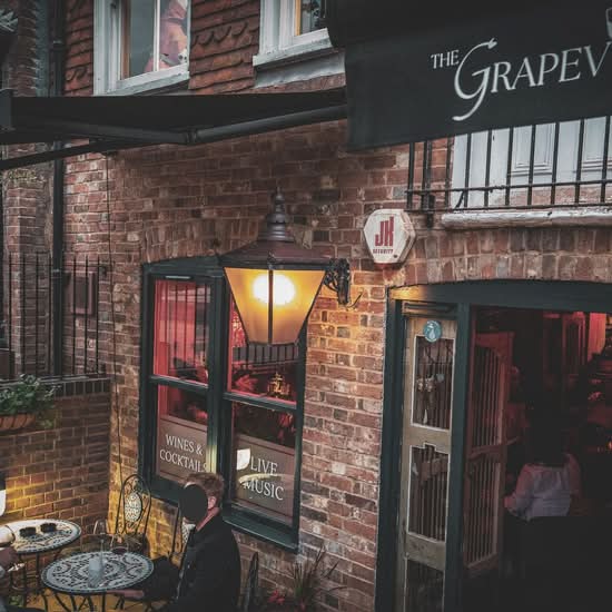 The Grapevine - Tenterden