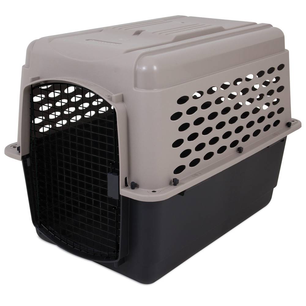 Petmate Medium (26 - 40 lbs.) Plastic Dog Crate Indoor/Outdoor ( 2.25-ft L x 2.08-ft W x 3-ft H ) | 21949
