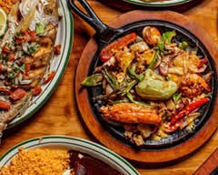 Mariscos El Pacifico Fallbrook (111 N Vine St)