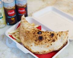 カルツォーネ専門店　Wrap Tap　Calzone　Wrap Tap