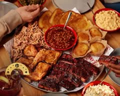 Sonny's BBQ (631-67th St)