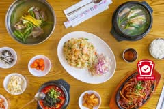 NamSan Korean Restaurant (K-Town)