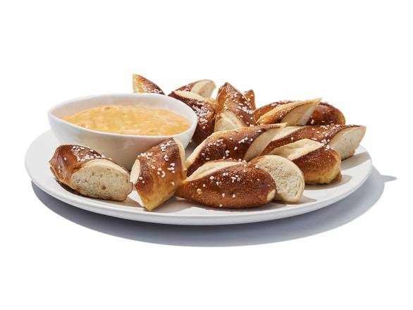 Cheese & Pretzels