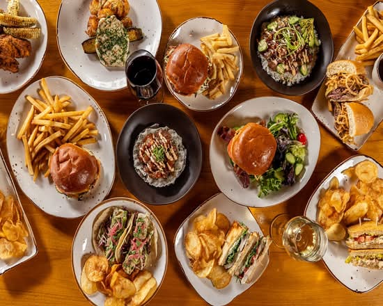 Jimmy's Famous American Tavern (25001 Dana Point Harbor Dr)